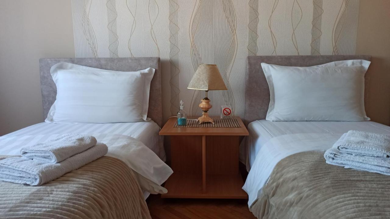 Community Park Apartment Nisz Zewnętrze zdjęcie