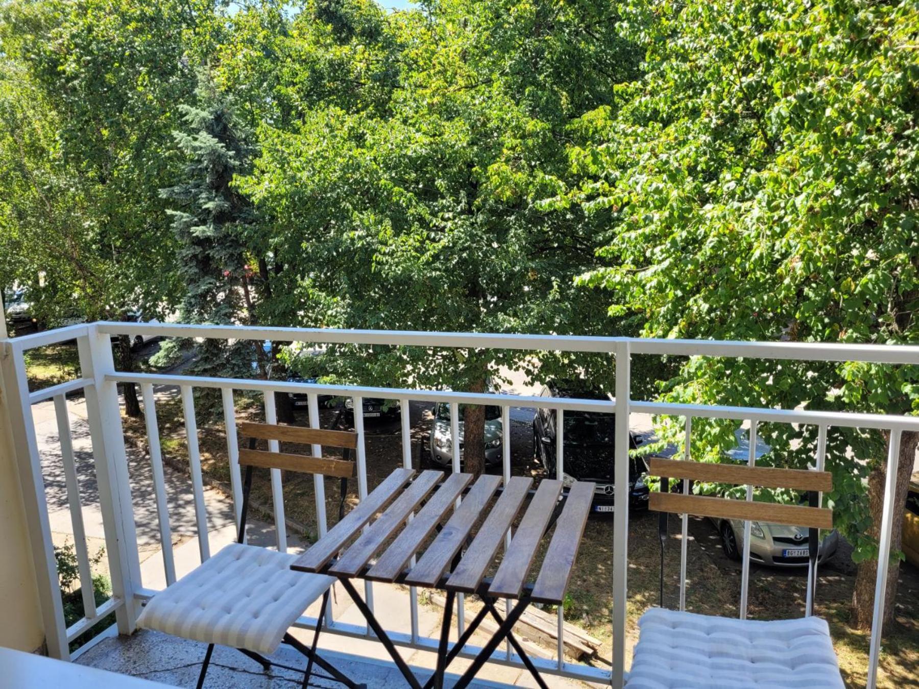 Community Park Apartment Nisz Zewnętrze zdjęcie