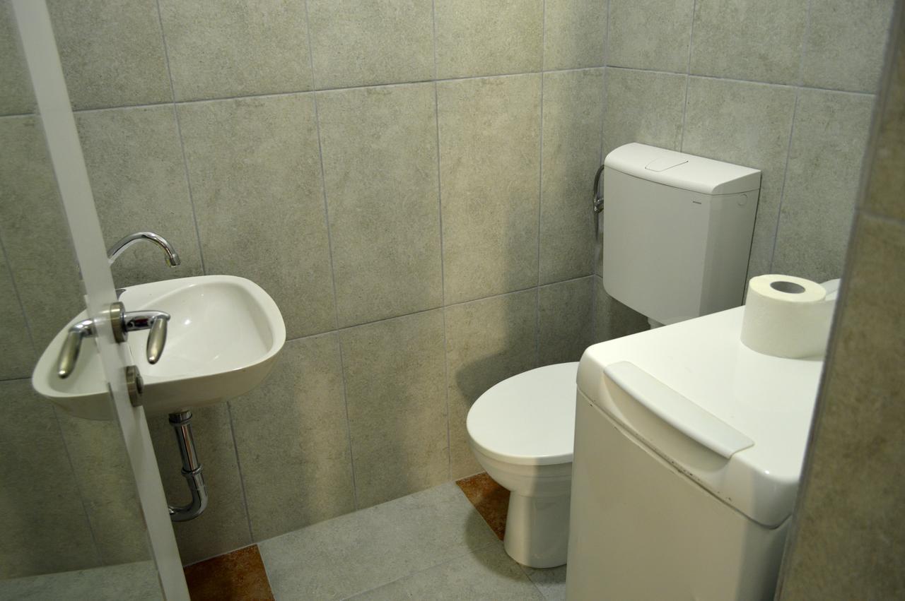 Community Park Apartment Nisz Zewnętrze zdjęcie